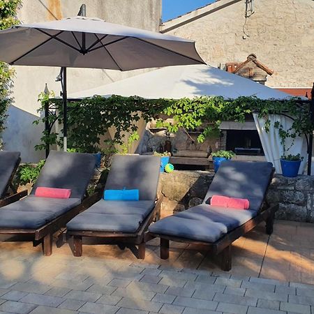 Villa Kazun With Private Pool And Two Gardens Marcana Ngoại thất bức ảnh