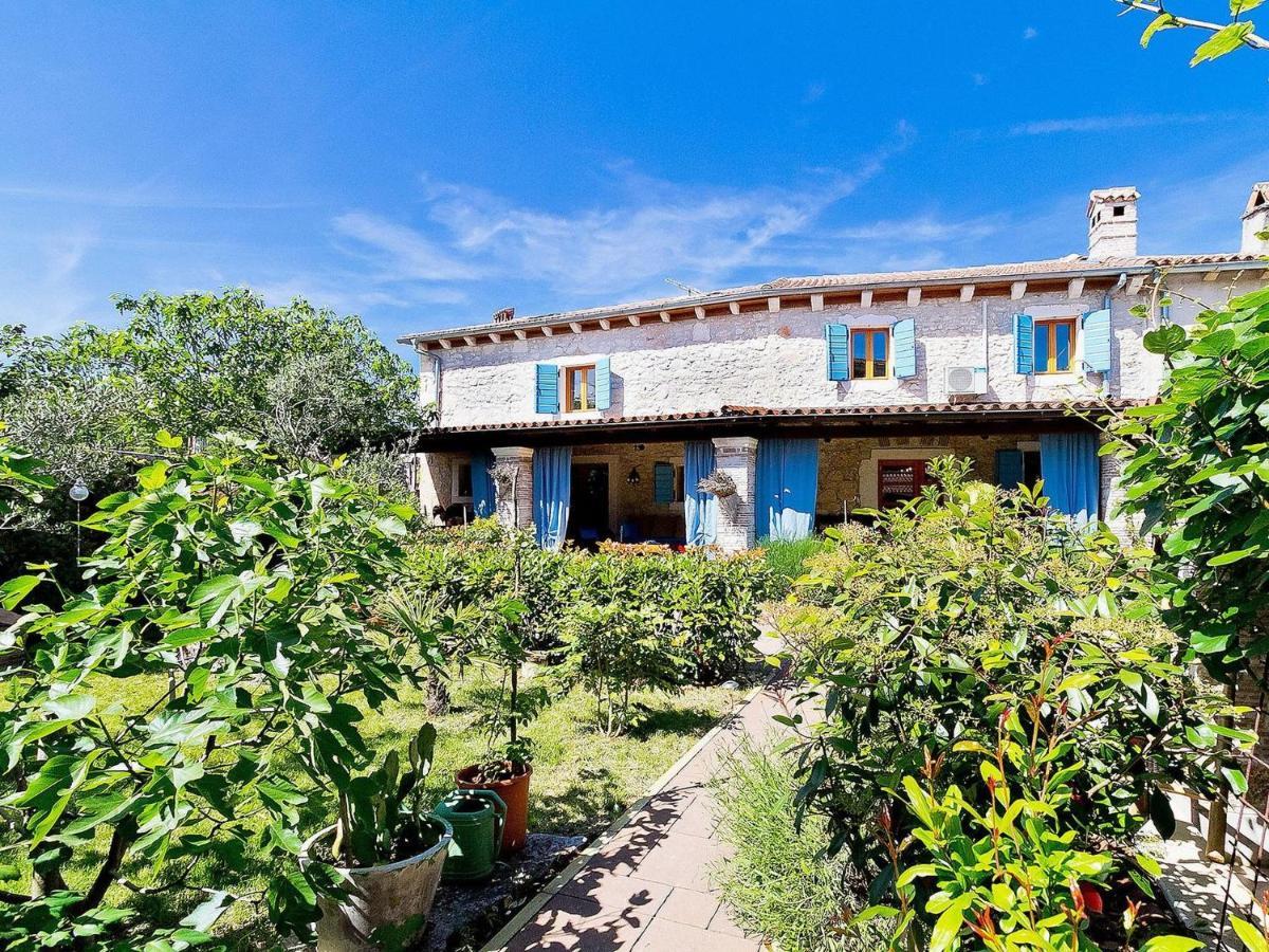 Villa Kazun With Private Pool And Two Gardens Marcana Ngoại thất bức ảnh