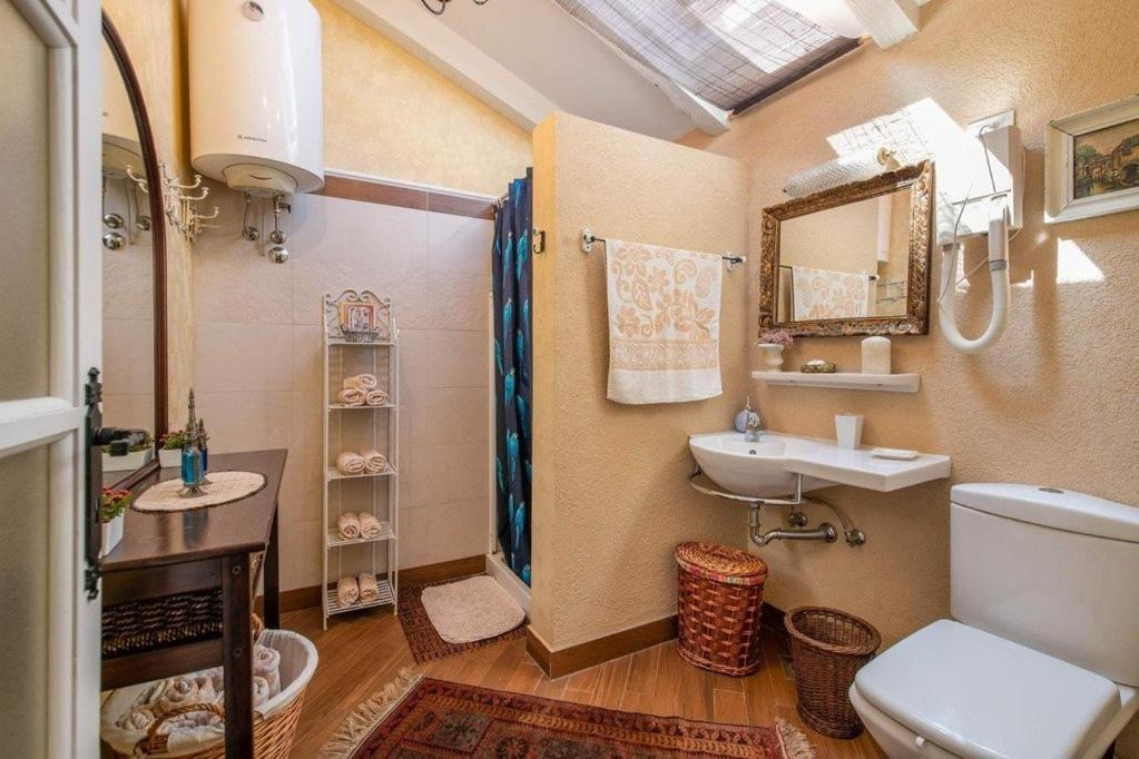 Villa Kazun With Private Pool And Two Gardens Marcana Ngoại thất bức ảnh